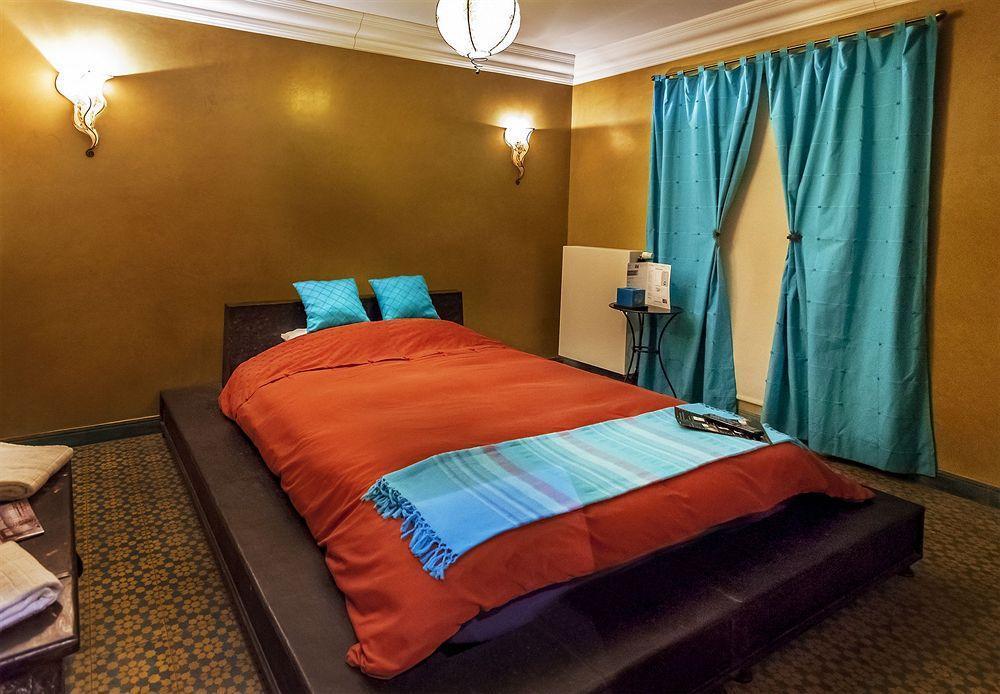 Hotel Riad Льеж Экстерьер фото