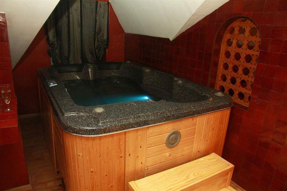 Hotel Riad Льеж Экстерьер фото
